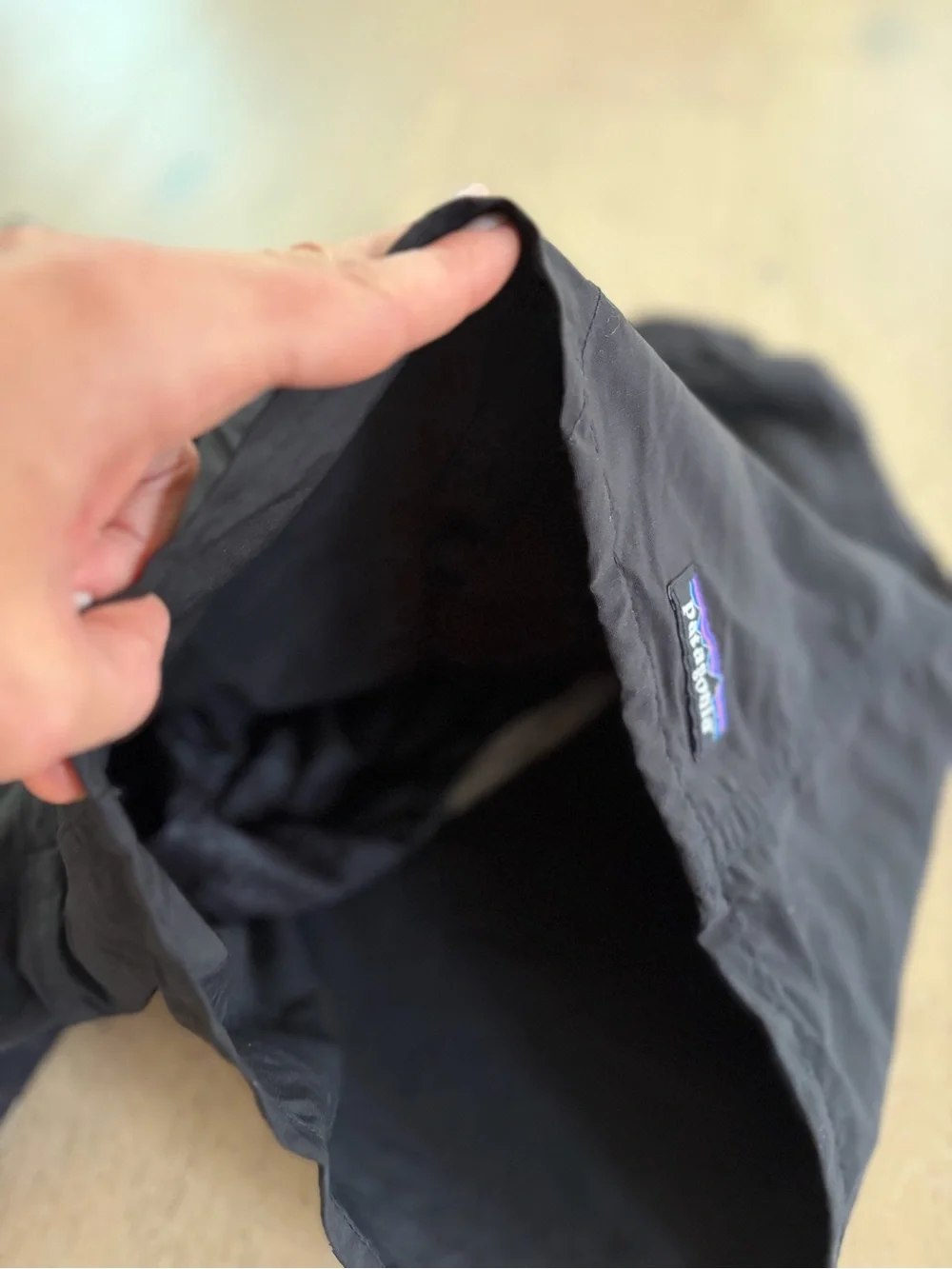 Patagonia Black Men's Baggies Athletic Shorts 5” Inseam with Drawstring sz L